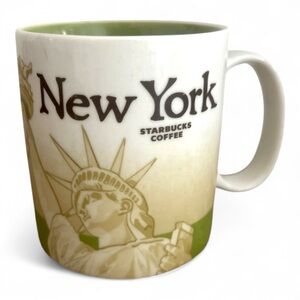 Starbucks New York 2008 Mug 16oz NYC Skyline Statue of Liberty Green Cup‎
